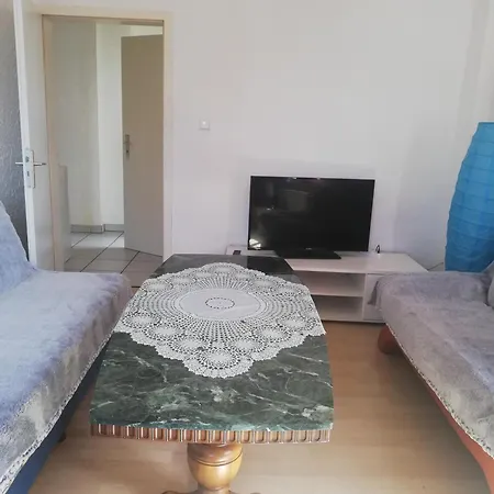 Rot-weisse * Altenstadt